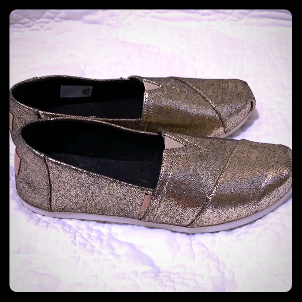 Sparks Toms